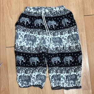 Thailand Elephant Capri Pants